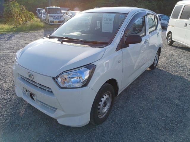 8016 Daihatsu Mira e s LA350S 2020 г. (LUM Kobe Nyusatsu)